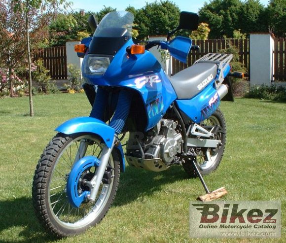 1995 Suzuki DR 650 RSE photo